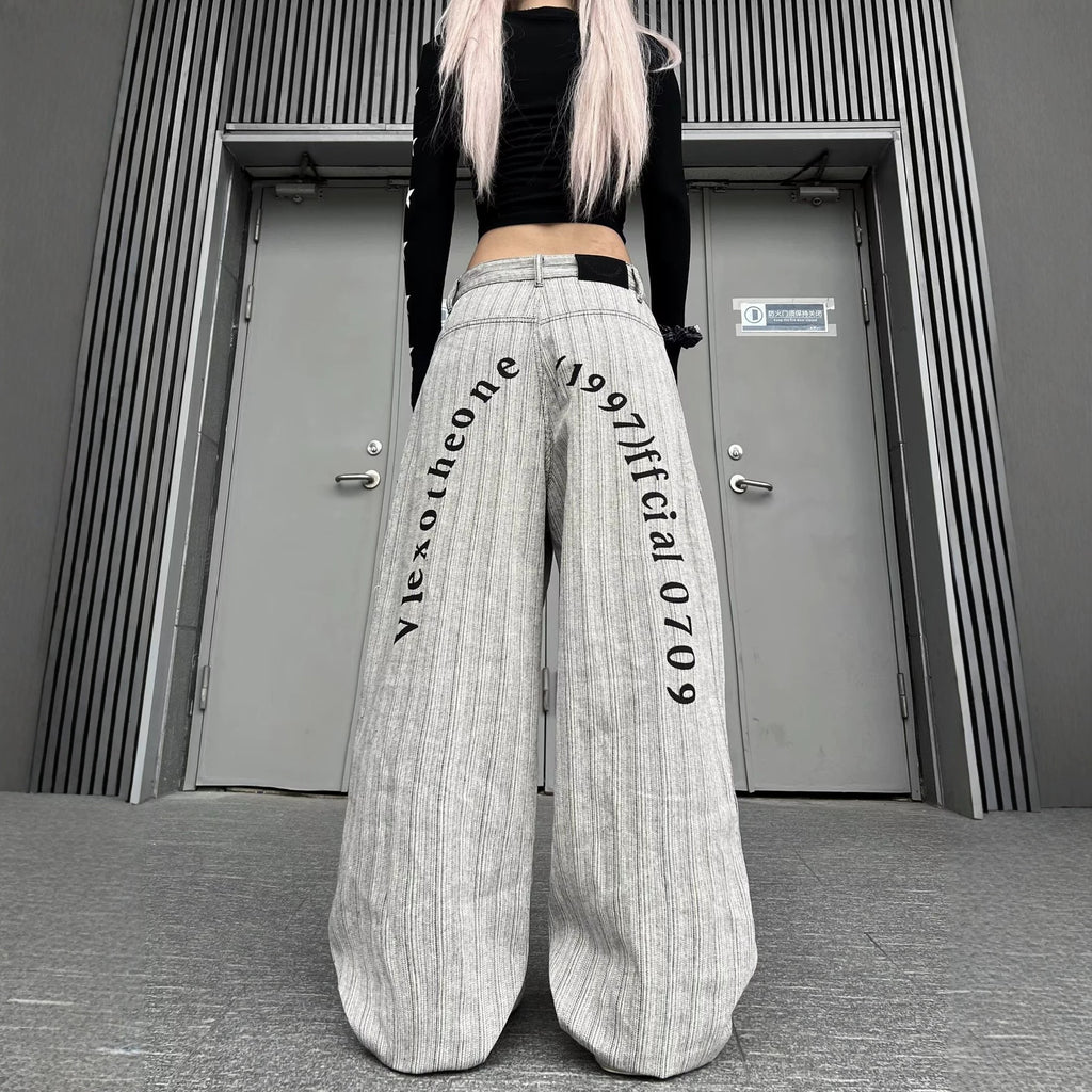 Straight Leg Trousers for Men with Gray and White Pants