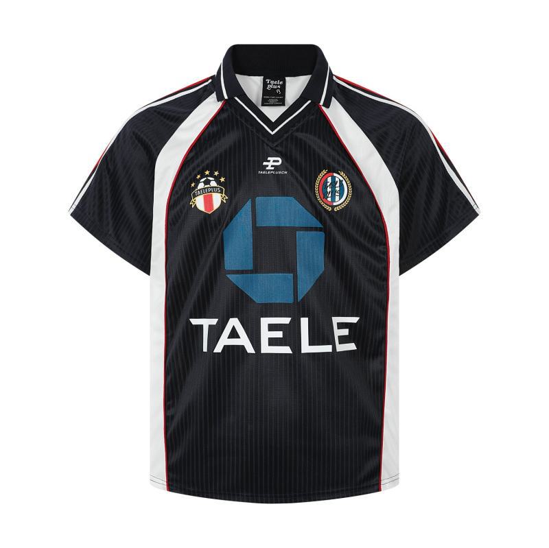 Collar loose short sleeved T-shirt for men