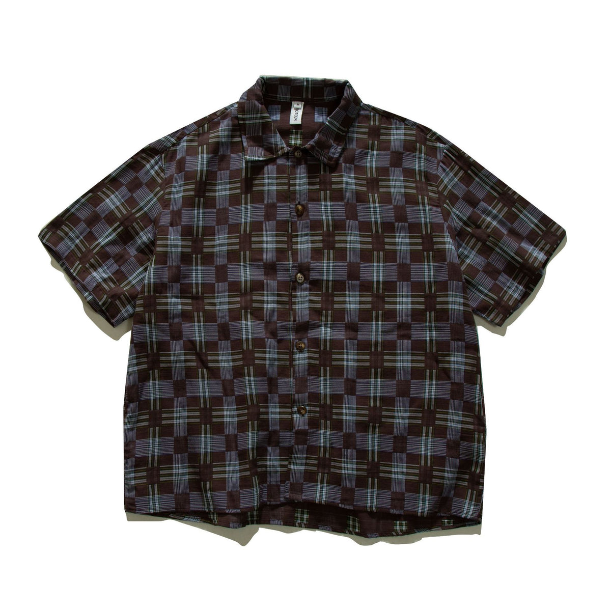 Checkered loose short sleeved shirt for men