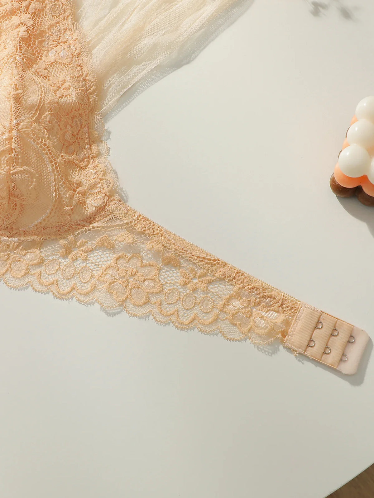 Women's full cup hanging neck push up bra without steel ring thin lace personality Lingerie beautiful back brassiere A561