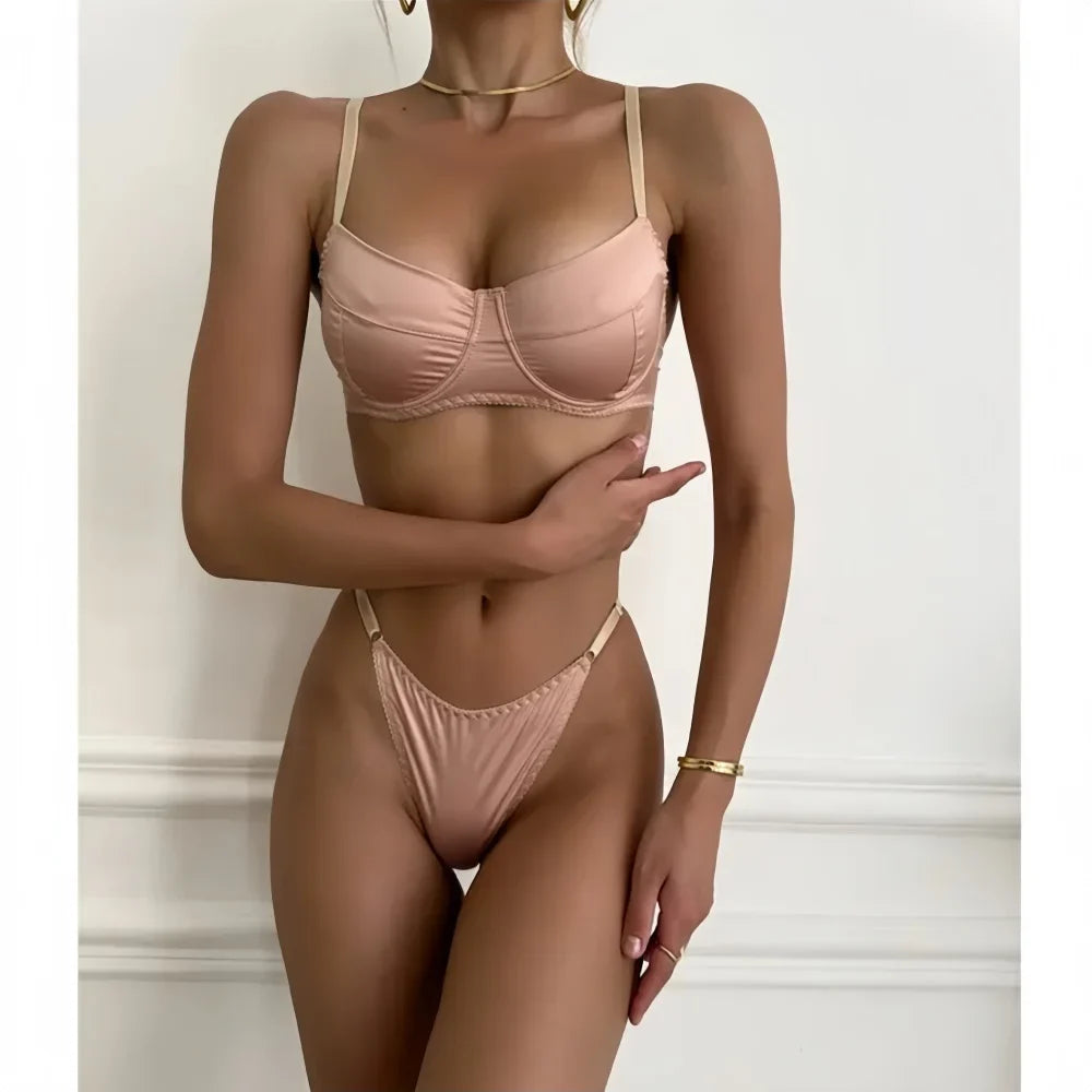 Seamless 2 Pieces Sexy Bra Set Women Satin Lingerie Underwear Patchwork Bras and Thongs Suits Attractive Bilizna Intimate Set